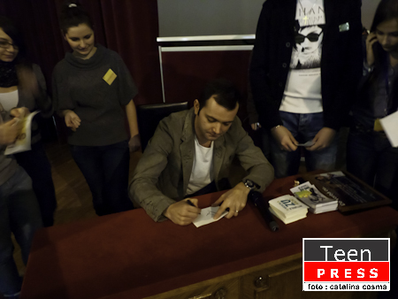 De_vorba_cu_Mihai_Morar-Catalina_Cosma-seminarist_foto-teenpress (11)