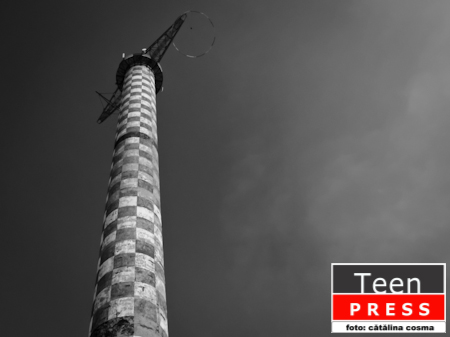 Prin Bucuresti: Turnul de parasutism